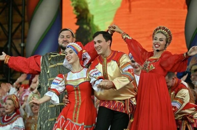 Смысл в культуре: как государство помогает творцам