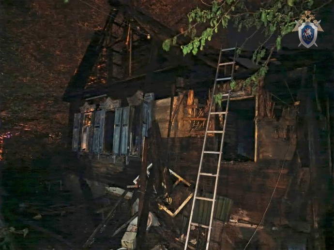 В страшном пожаре в Астрахани погибли 2 человека