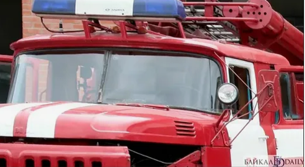 На пожаре в Иркутской области пострадал отец с ребёнком