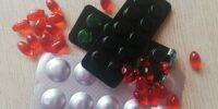 В Астраханской области разберутся с нехваткой жизненно важных лекарств для ребенка-инвалида