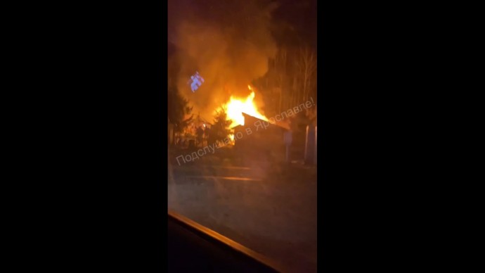 В Ярославле в выходные загорелся частный жилой дом на Тормозном шоссе