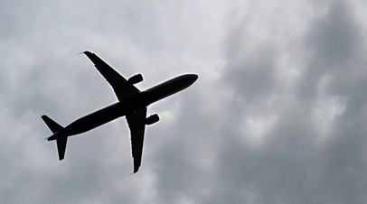 SHOT: самолёт авиакомпании «Россия» подал сигнал бедствия над Красноярским краем SHOT: самолёт авиакомпании «Россия» подал сигнал бедствия над Красноярским краем