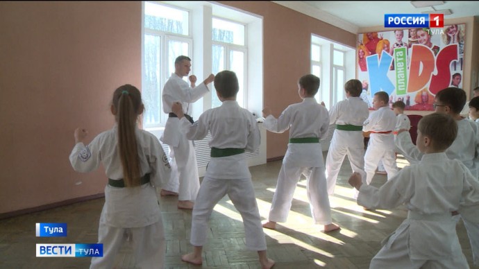 “Золотая звезда”: в Туле прошел турнир юных каратистов