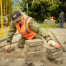 Возле ТЦ «Куряночка» в Курске началось благоустройство территории