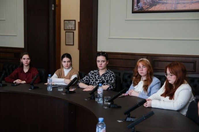 Лекция об избирательной системе – для студентов «Школы парламентской журналистики»