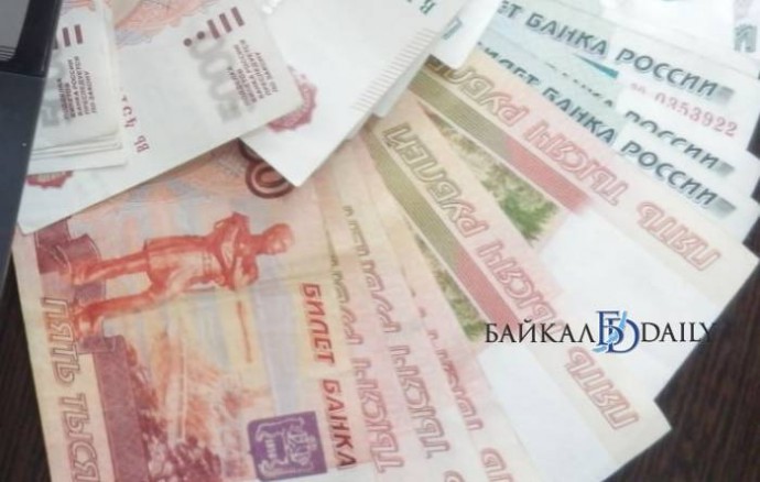 Руководитель фирмы из Улан-Удэ перевёл мошенникам свыше 2 млн рублей