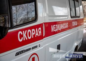 Под Свободным автобус сбил мужчину