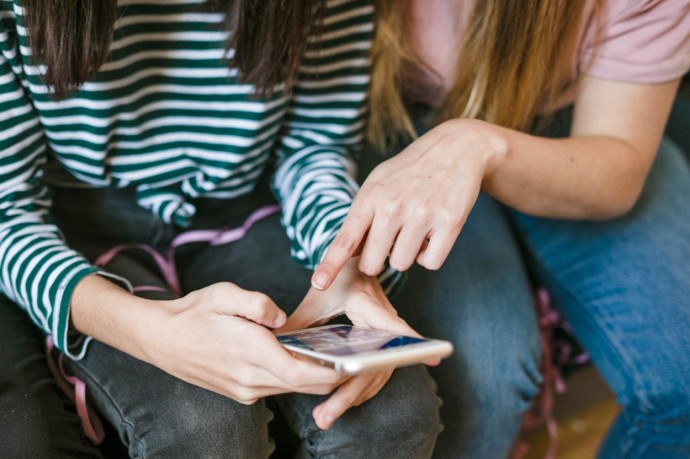 В СФ против санкций для родителей, не установивших контроль на смартфоны детей