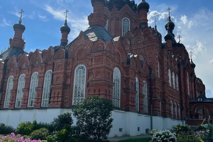 Калужанам советуют стучать по дереву и плевать через плечо