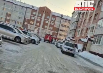 В Благовещенске жители пятиэтажки на Шафира сообщили о задымлении в доме