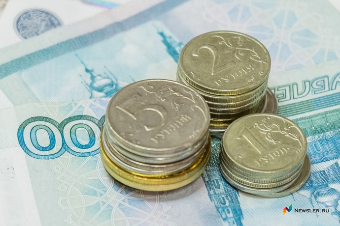 Падение цен на нефть может создать трудности для российской экономики