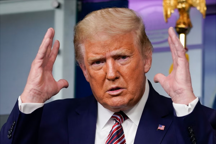Дональд Трамп сходит с ума из-за низких показателей депортации мигрантов