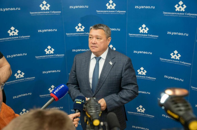 Муниципальных депутатов привлекут к обсуждению федеральных законопроектов