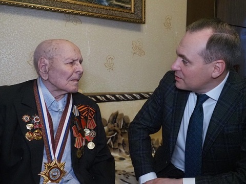 Артём Здунов лично поздравил ветерана с присвоением звания «Почетный гражданин Республики Мордовия»