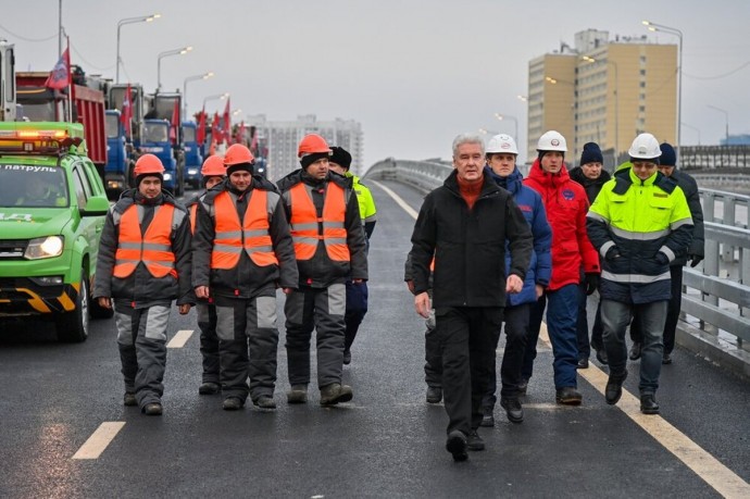 Собянин открыл путепровод через пути МЦД-1 на севере Москвы