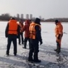За выход на лёд наказали трёх любителей рыбалки