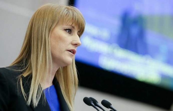 Журова: "ИИХФ может предложить промежуточное решение по допуску россиян на ОИ"