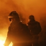 Во Владивостоке на пожаре спасли девять человек