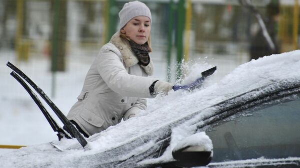 Водителей предупредили о штрафах за долгий прогрев авто
