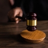 Румынский суд отложил спор об отмене итогов выборов президента