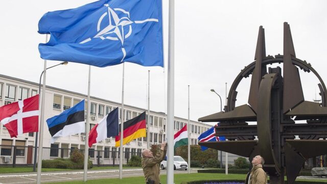Times: НАТО требует от Великобритании защититься от «Орешника»