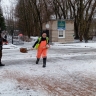 Новгородское «Городское хозяйство» сообщило о стекловидной гололёдной плёнке