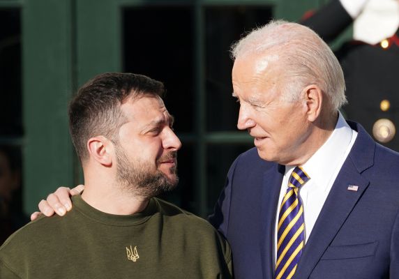 В Белом доме сообщили о телефонном разговоре Байдена и Зеленского