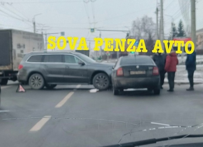 Пензенцы сообщают об аварии в районе фабрики игрушек