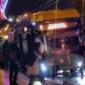 На дороге в центре Пензы в огромной яме застрял троллейбус
