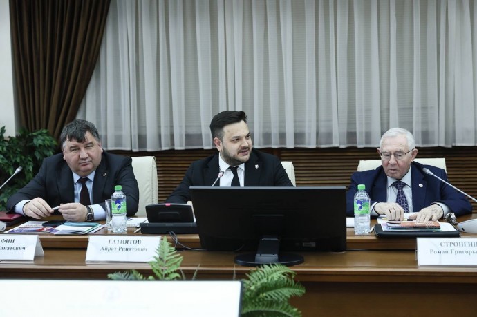 В Казани ректоры вузов ПФО обсудили взаимодействие университетов и общеобразовательных школ