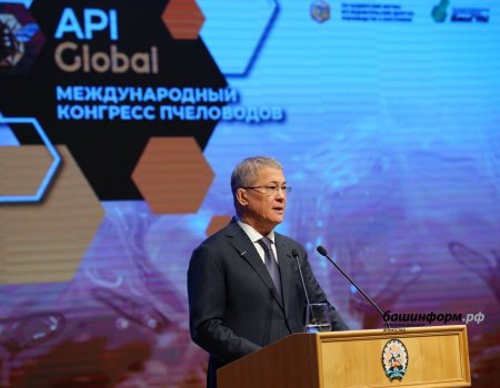 Радий Хабиров рассказал, какой мёд ему нравится