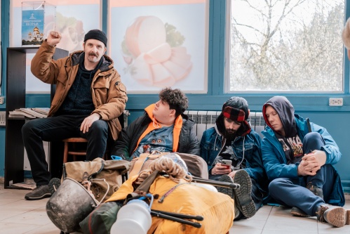 Телеканал ТНТ покажет продолжение комедийного хита «Патриот» с участием известного пермяка Алексея Базанова