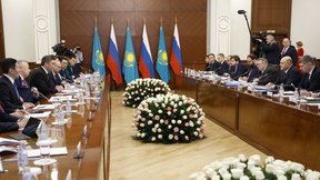 Михаил Мишустин провёл переговоры с Премьер-министром Казахстана Олжасом Бектеновым