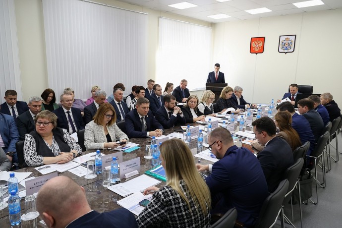 Развитие Чудовского района обсудили на заседании правительства региона