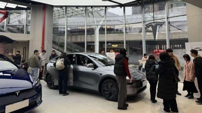 За пять дней Tesla успела принять не менее 60 000 заказов на обновлённую Model Y