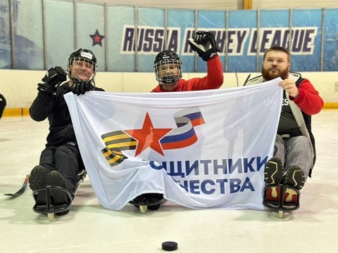В Мордовии состоялась первая тренировка по следж-хоккею для ветеранов СВО с тяжелыми ранениями