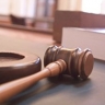 Суд оштрафовал чиновника за сокрытие вида на жительство в Германии