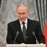 Путин поблагодарил журналистов за веру в Россию...