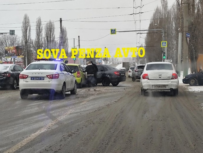 На улице 8 Марта в Пензе случилось еще одно массовое ДТП