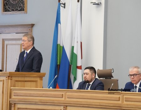 Радий Хабиров заверил, что Уфа продолжит большие программы развития