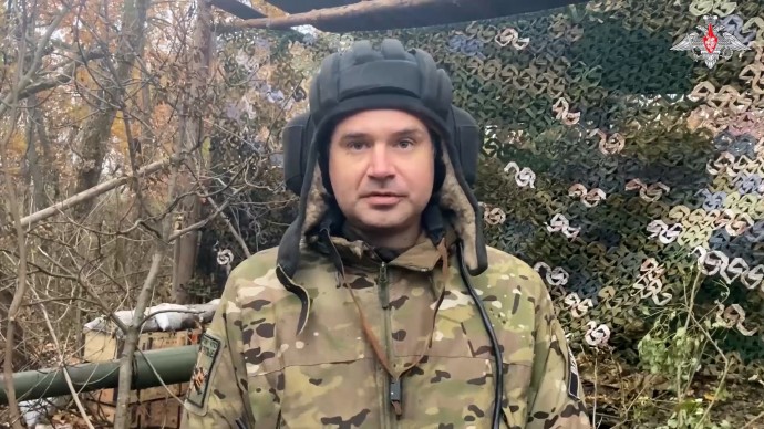 Экипажи танков Т-72Б3М уничтожили замаскированные опорные пункты и живую силу ВСУ