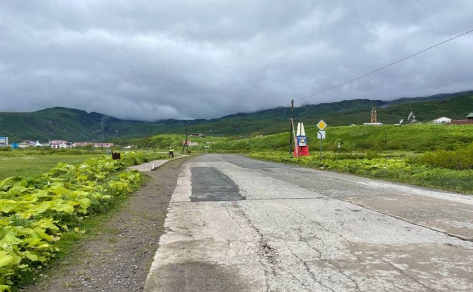 На въезде в Северо-Курильск снесут старую стелу