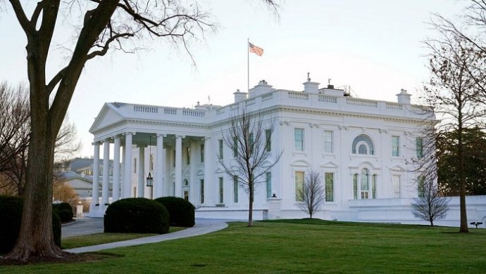 В Белом доме не стали комментировать возможные места встречи Путина и Трампа