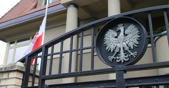 Польша установила более трёх тысяч бетонных ежей на границе с Калининградской областью