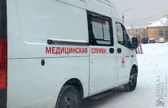 В Улан-Удэ пьяному мужчине, упавшему на улице, сделали трепанацию черепа