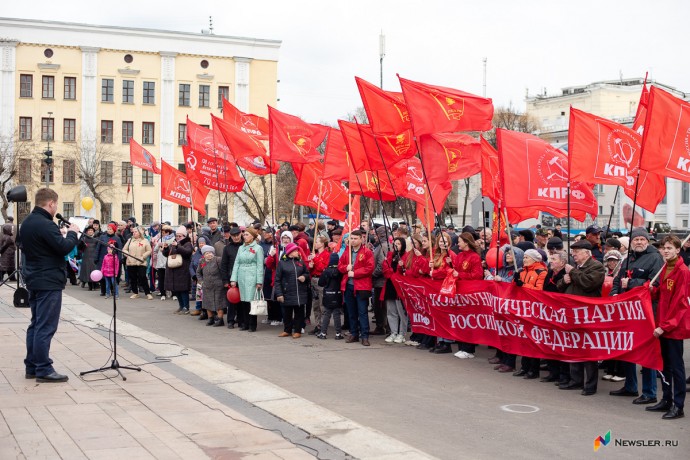 КПРФ проведет пикет против переименования улиц