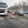 "КАМАЗ" сбил женщину