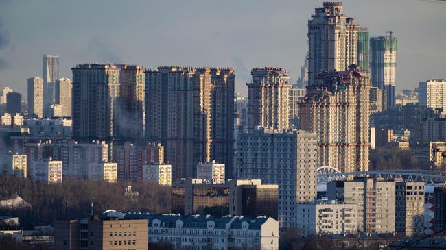 Станция метро у места взрыва в ЖК "Алые паруса" работает штатно