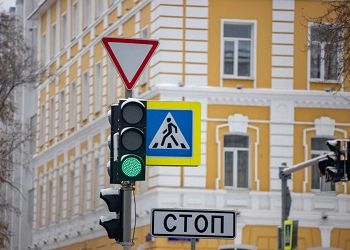 Более 200 дорожных знаков появилось в Благовещенске с начала года