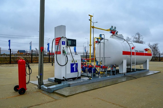Более 800 машин перевели на газовое топливо в Якутии с начала года